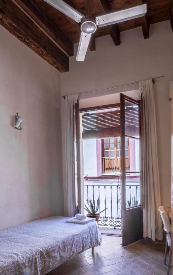 Alameda Rooms Seville Exterior photo